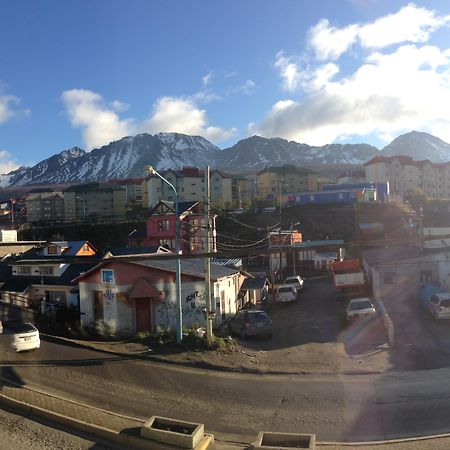 Patagonia Austral Apartamentos Ushuaia Esterno foto